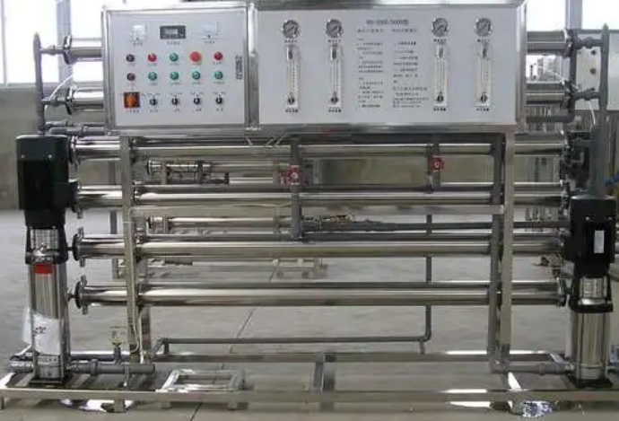 純淨水設備和礦泉水設備有(yǒu)什麽區(qū)别？